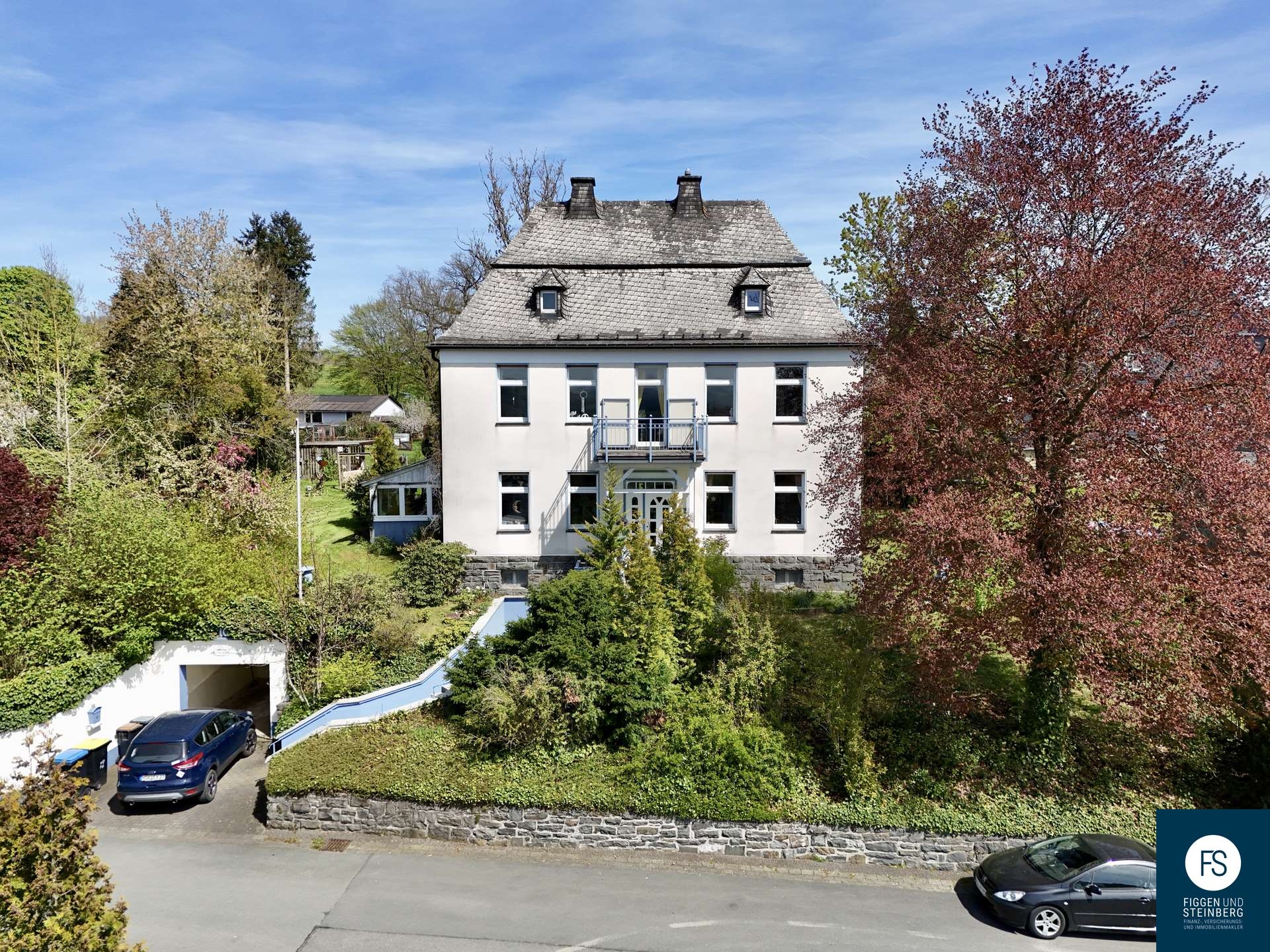 Straßenansicht