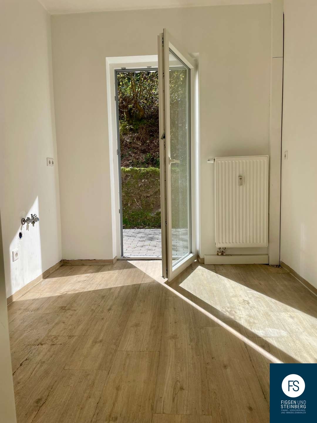 Küche EG mit Zugang zur Terrasse